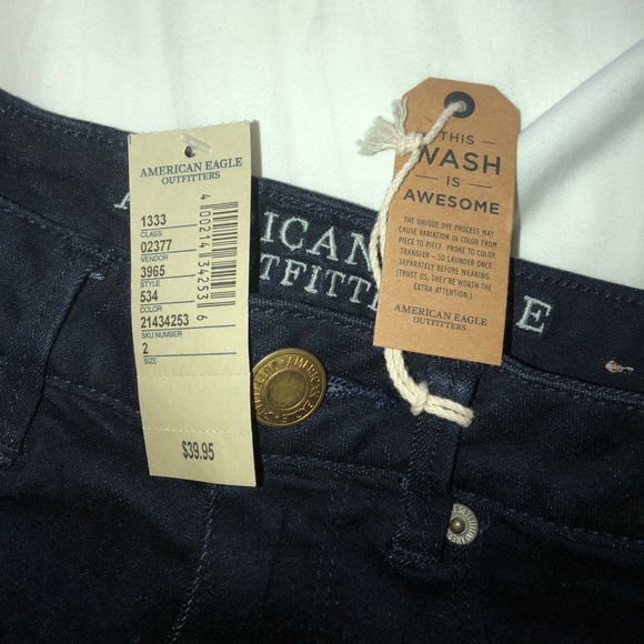 AE American Eagle super High Rise dark wash Shorts - Picture 3 of 3